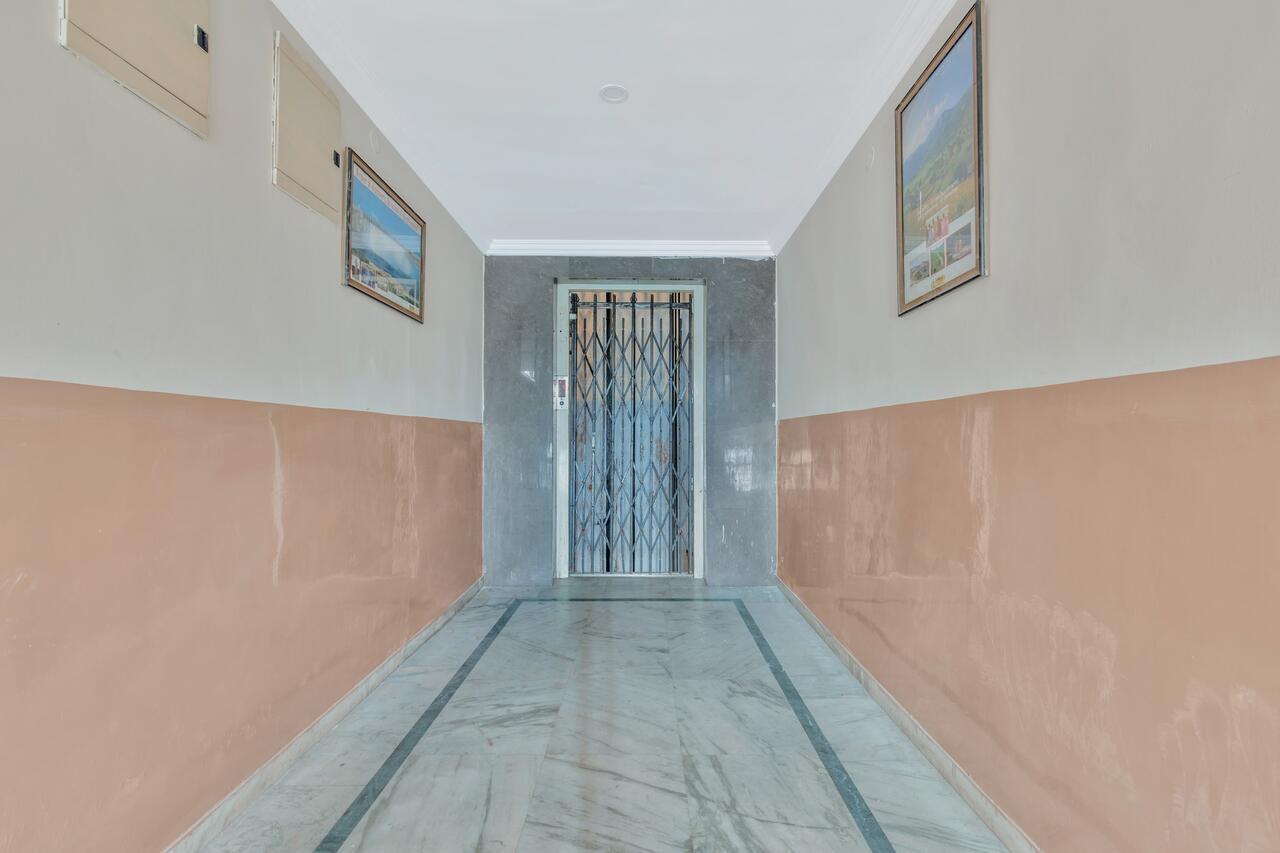 Oyo 11428 Hotel Krishna'S Residency Hyderabad Ngoại thất bức ảnh
