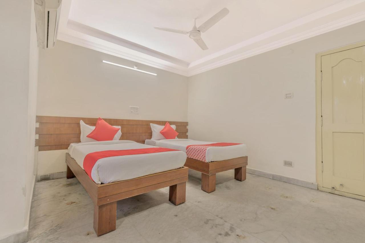 Oyo 11428 Hotel Krishna'S Residency Hyderabad Ngoại thất bức ảnh